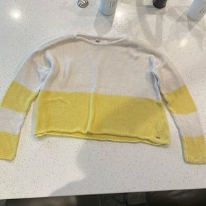 White and yellow cropped Volcom sweater